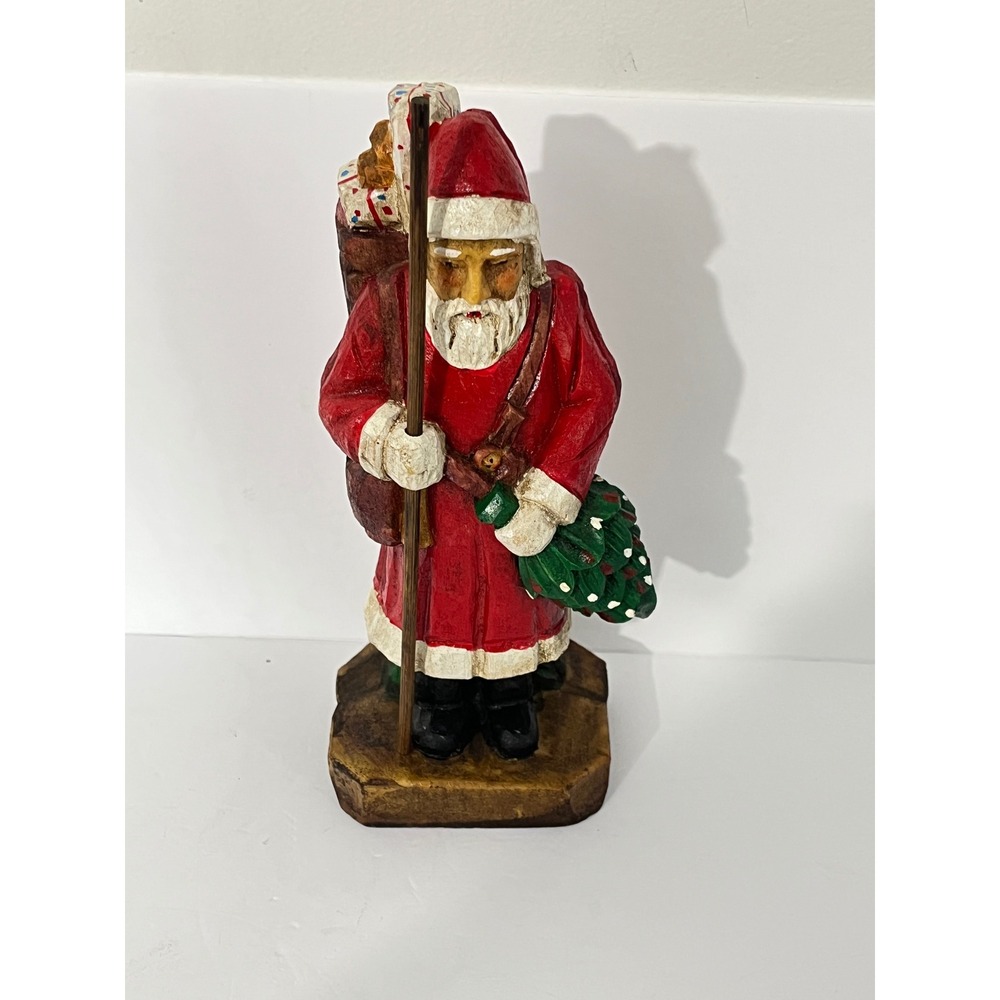 UGC Santa Claus Figurine  Large Red Vintage Hand‎ Carved Style Holiday Decor